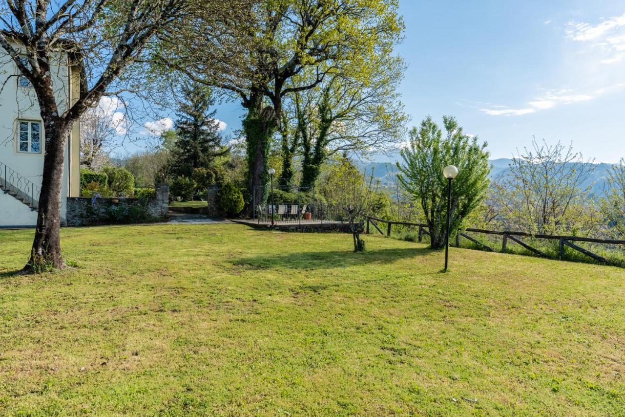 Tuscanskye - Villa Sofia With Private Swimming Pool And Garden Barga Exterior foto